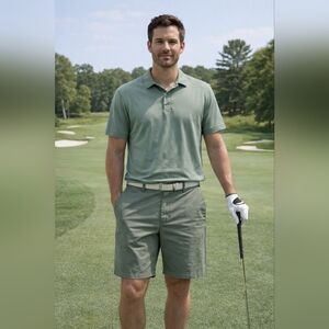 J. Crew Men's Flat Front Sage Green Shorts  Size 36